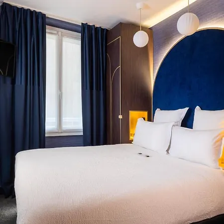 Hotel Western Bretagne Montparnasse 4*