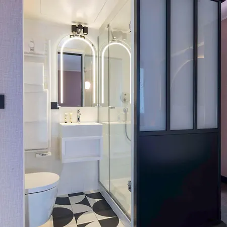 Western Bretagne Montparnasse מלון 4*