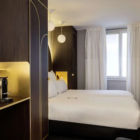Western Bretagne Montparnasse Hotel 4*