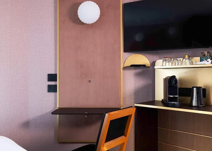 Western Bretagne Montparnasse Hotel Parigi