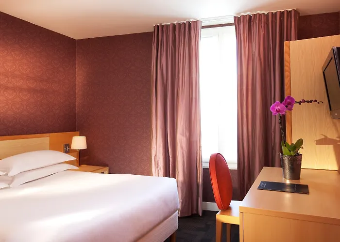 Western Bretagne Montparnasse Hotel