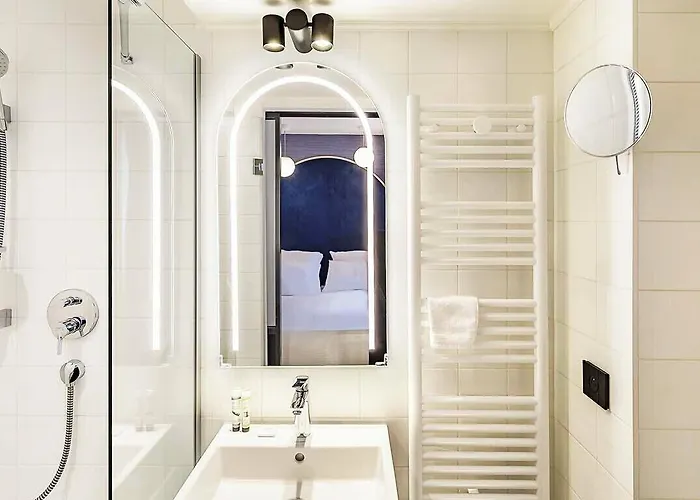 Hotel Western Bretagne Montparnasse Parigi