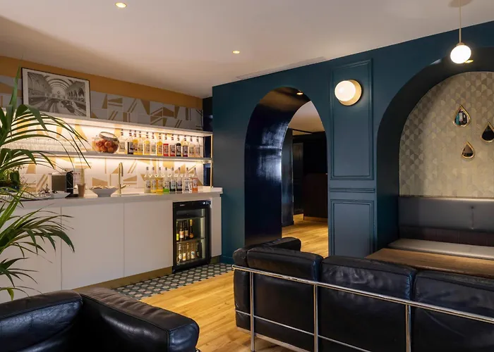 Best Western Plus Bretagne Montparnasse Hotel Parigi