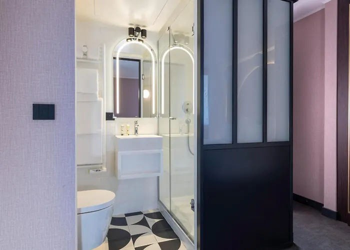 Hotel Best Western Plus Bretagne Montparnasse
